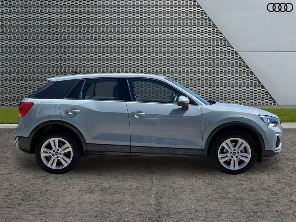 Audi Q2 Sport 30 Tfsi 116 Ps 6-Speed Grey #5