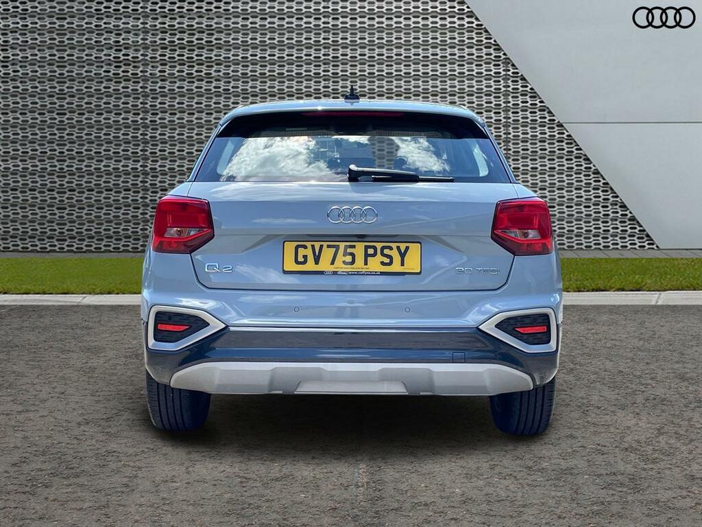Audi Q2 Sport 30 Tfsi 116 Ps 6-Speed Grey #4