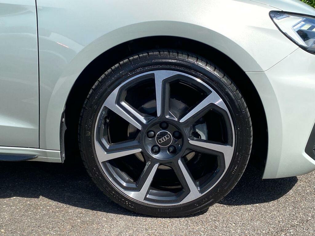 Audi A1 Black Edition 30 Tfsi 110 Ps 6-Speed GV23EKK Silver #6