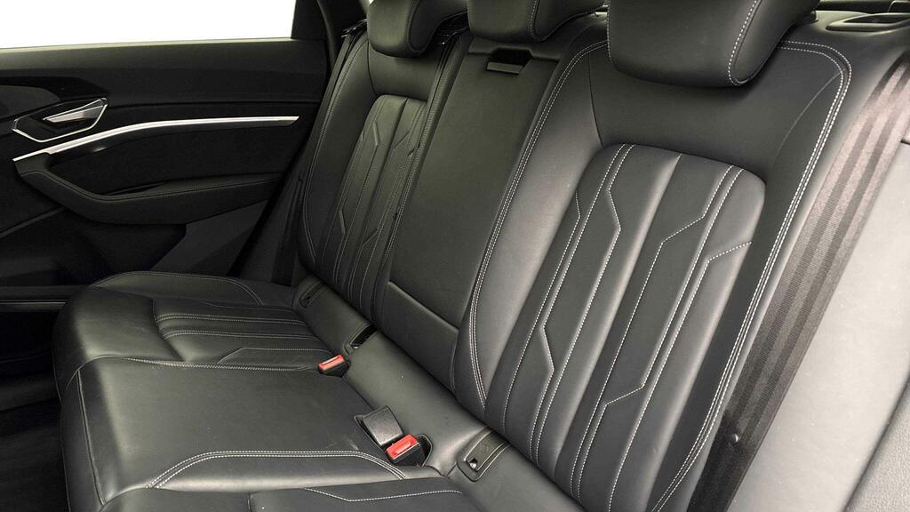 Audi E-tron 55 Black Edition Sportback Quatt Black #6