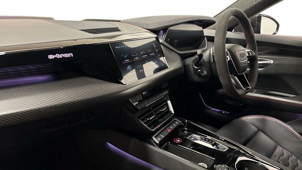 Audi Rs E-Tron Gt Carbon Vorsprung 44000 Kw Black #4