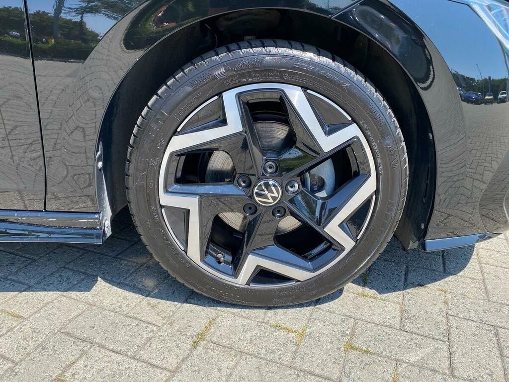 Volkswagen Golf 1.5 Tsi 150 R-line DE25YMR Black #6