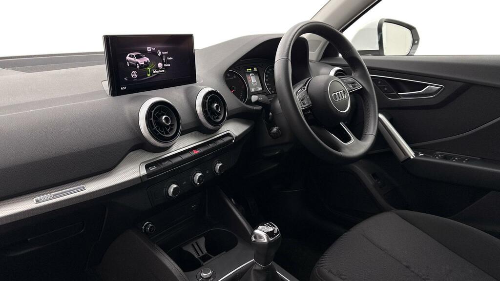 Audi Q2 Technik 30 Tfsi 110 Ps 6-Speed White #6