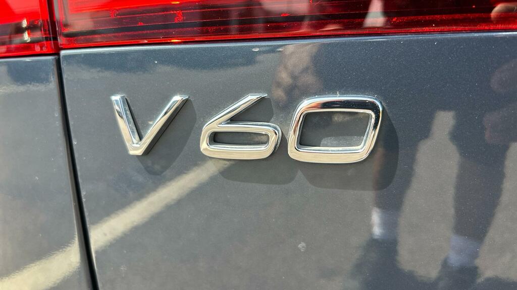 Volvo V60 Cross Country B4 Awd Cross Country Estate Blond Leather Keyless Blue #38