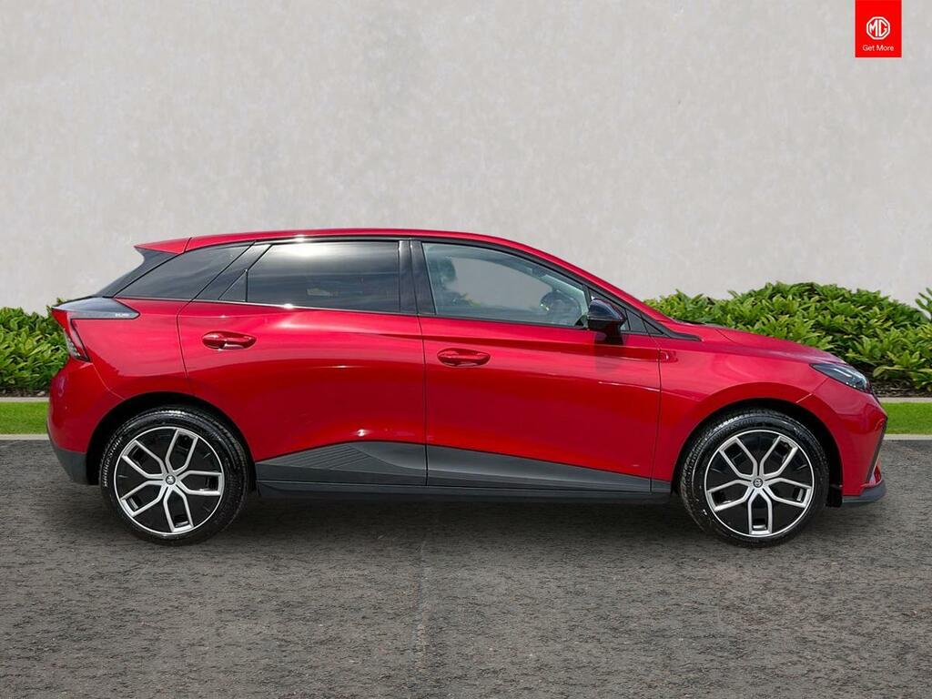 MG MG4 64Kwh Trophy Long Range GD75CNV Red #5