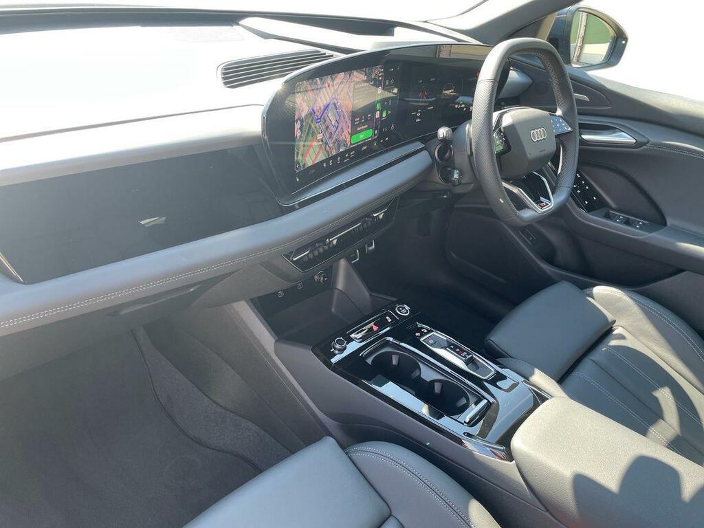 Audi Q6 E-Tron Q6 Suv S Line E-tron Quattro 28500 Kw NL75OJU Blue #2