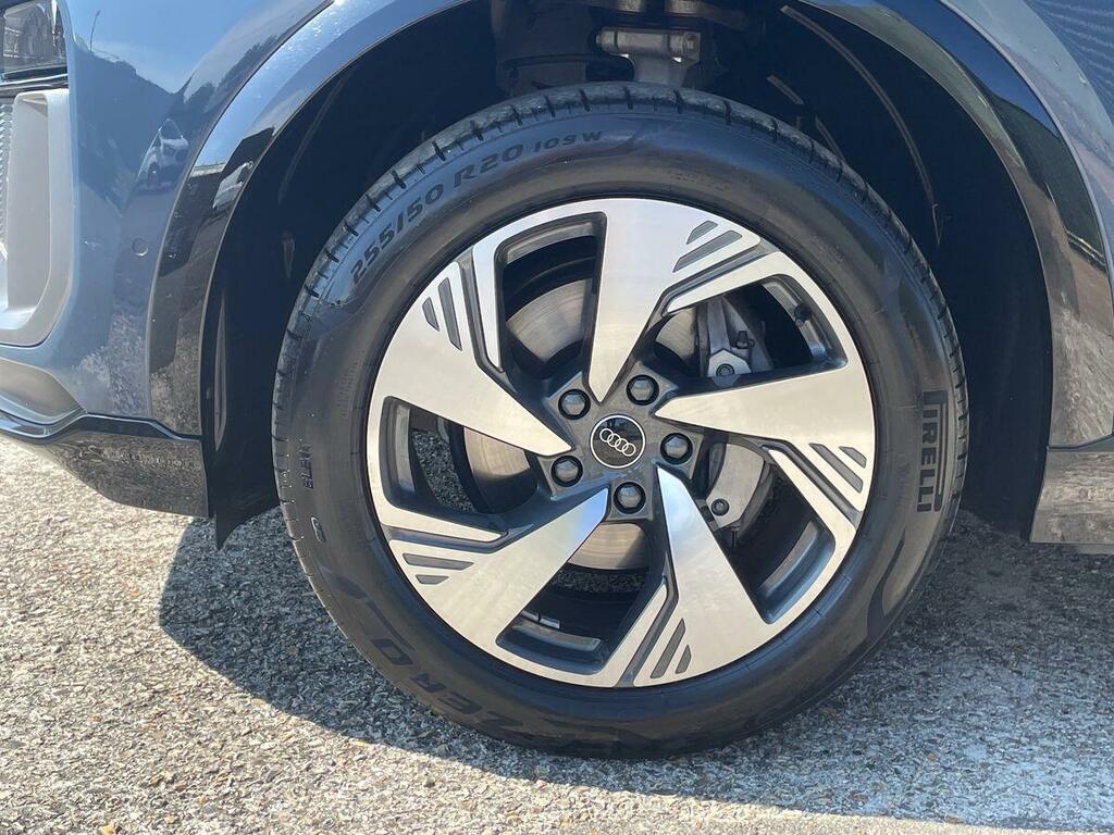 Audi Q6 E-Tron Q6 Suv S Line E-tron Quattro 28500 Kw NL75OJU Blue #5