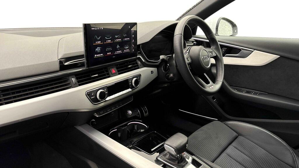 Audi A4 Avant Avant S Line 40 Tfsi 204 Ps S Tronic White #4