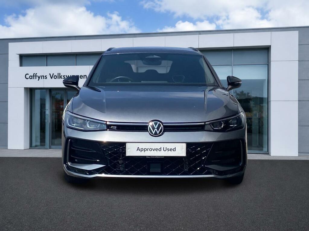 Volkswagen Passat 1.5 Tsi Ehybrid 272 R-line Dsg Grey #3