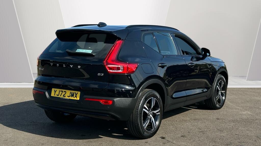Volvo XC40 Plus B3 Mild Hybrid Dark Black #2