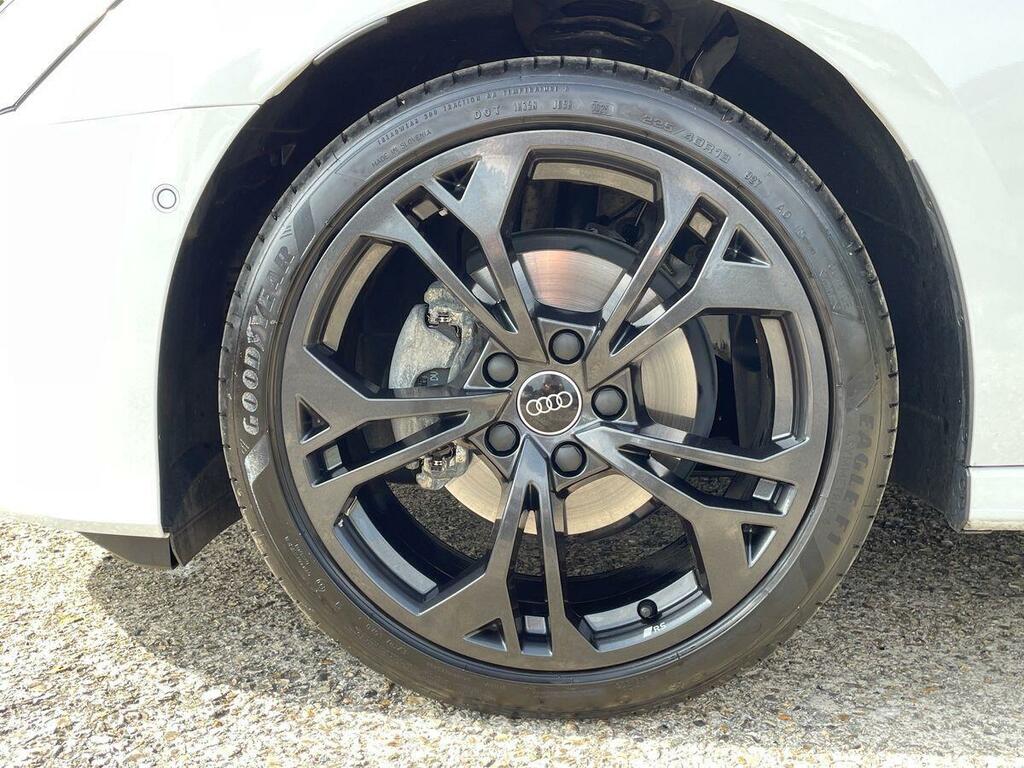Audi A3 S Line Tfsi 116 Ps S Tronic GV75KYU White #6