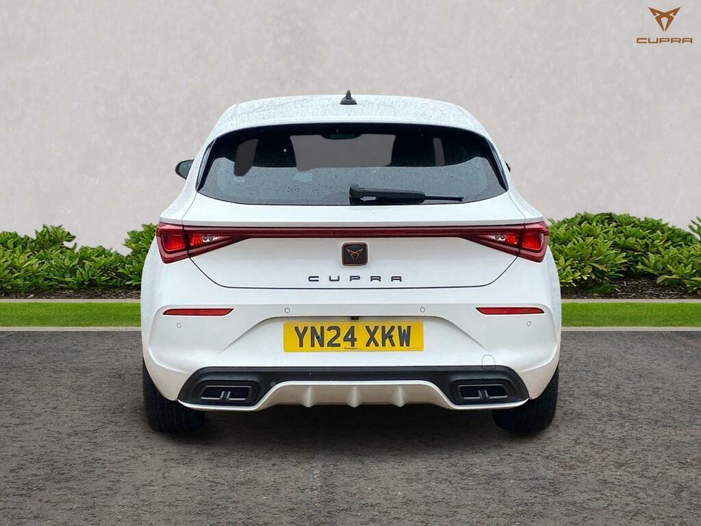 Cupra Leon 1.5 Tsi V1 Hatchback Euro 6 Ss White #4