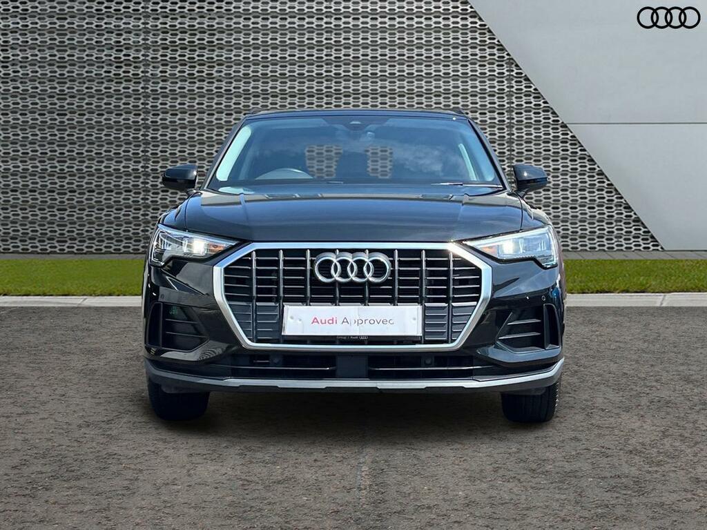 Audi Q3 1.5 Tfsi Cod 35 Technik S Tronic Euro 6 Ss  Black #3