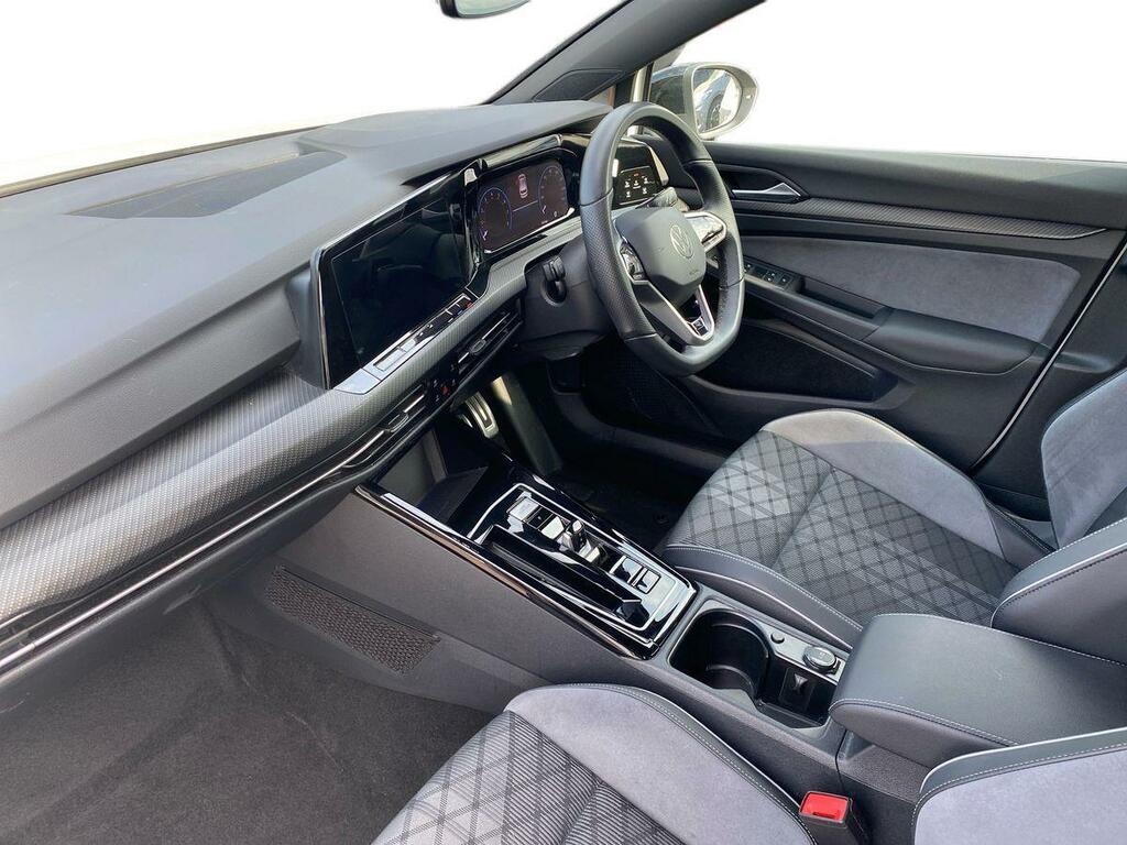 Volkswagen Golf 1.5 Etsi 150 Black Edition Dsg KW24UNJ White #6
