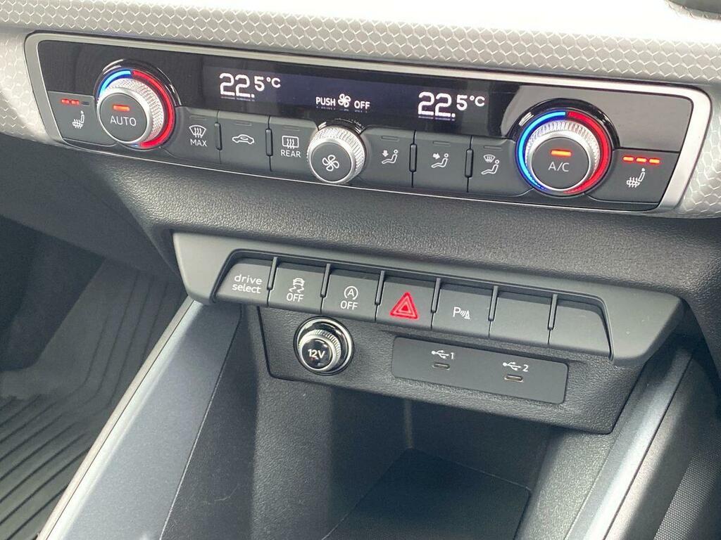 Audi A1 Black Edition 35 Tfsi 150 Ps S Tronic RK23MRX Grey #6