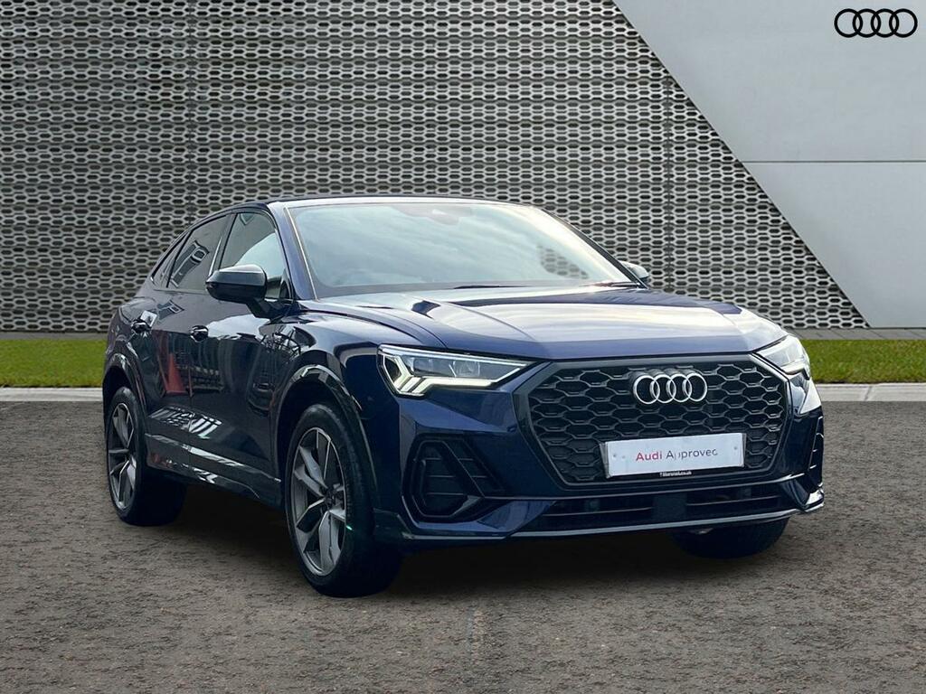 Audi Q3 1.5 Tfsi Cod 35 Black Edition Sportback S Tronic E Blue