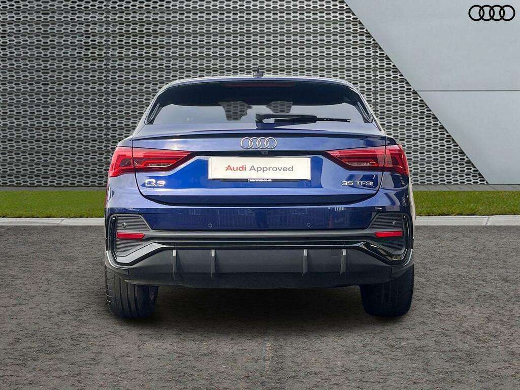 Audi Q3 1.5 Tfsi Cod 35 Black Edition Sportback S Tronic E Blue #4