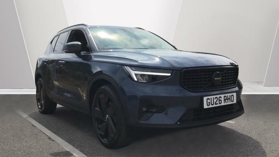 Volvo XC40 Black Edition Plus B3 Mild Hybrid Blue