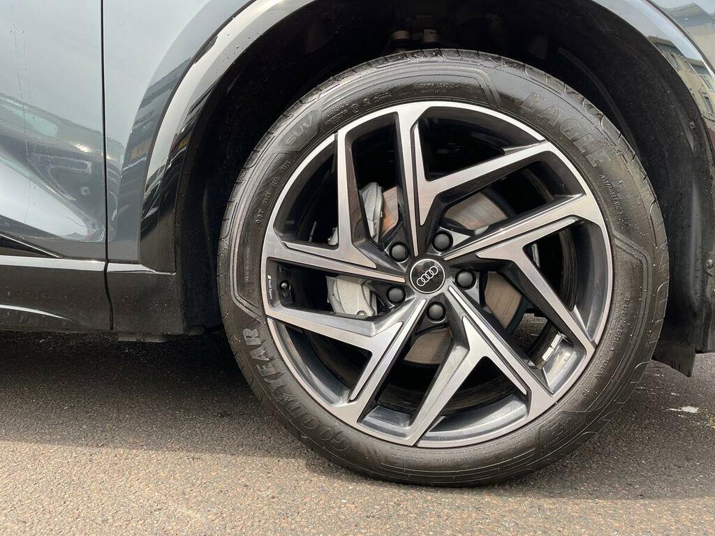 Audi Q6 E-Tron 100Kwh Black Edition Quattro Grey #6