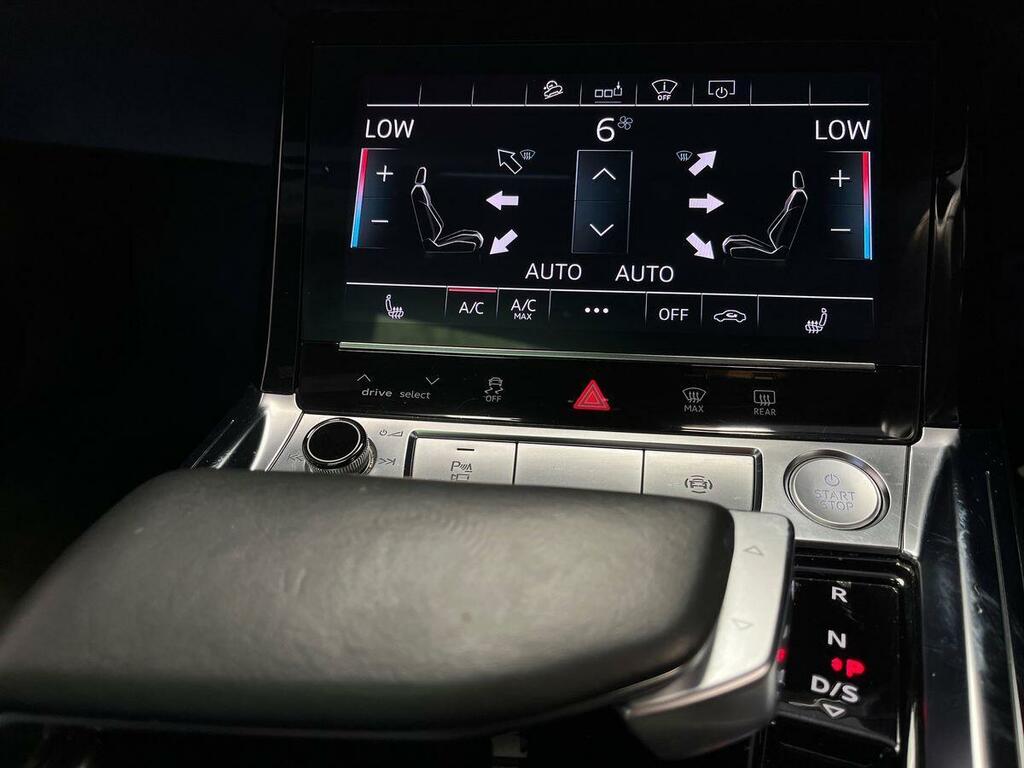 Audi E-tron 55 Launch Edition Suv Quattro 95 Blue #18