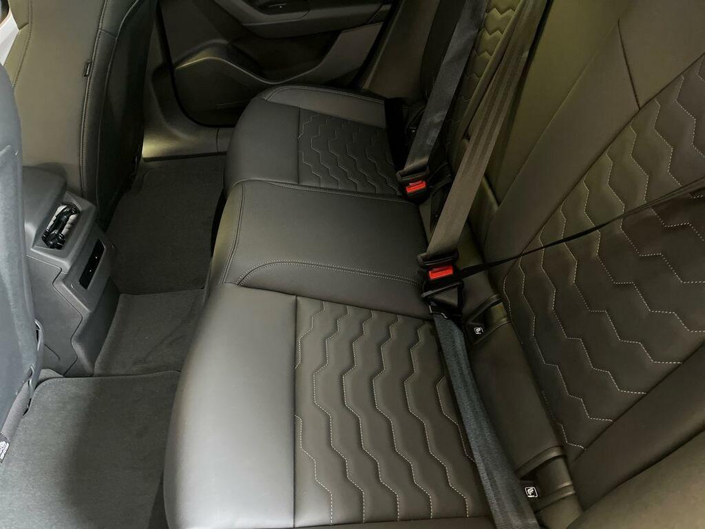 Audi A6 2.0 Tdi Quattro 204 Launch Edition S Tronic Red #9