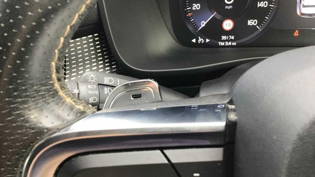 Volvo XC40 T4 Awd Inscription Black #23