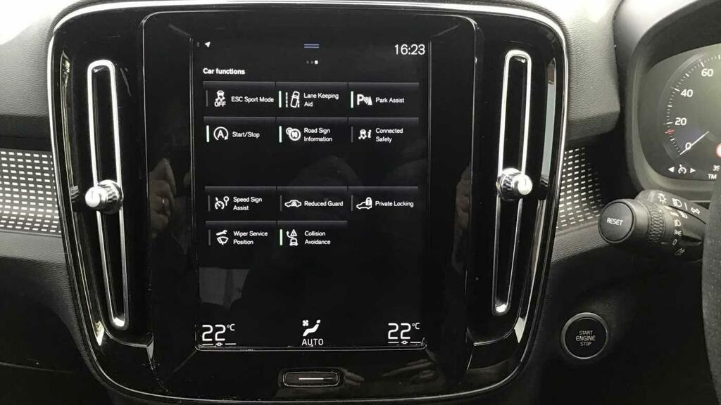 Volvo XC40 T4 Awd Inscription Black #26
