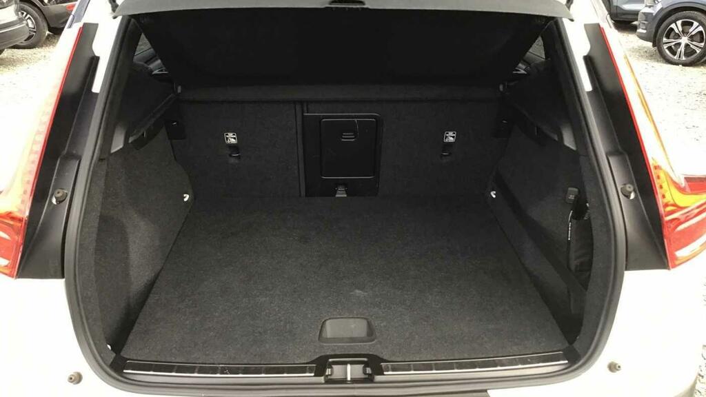 Volvo XC40 T4 Awd Inscription Black #33