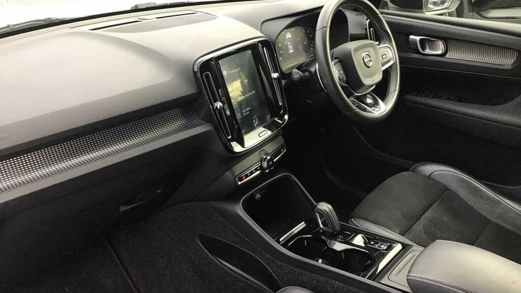 Volvo XC40 T4 Awd Inscription Black #10