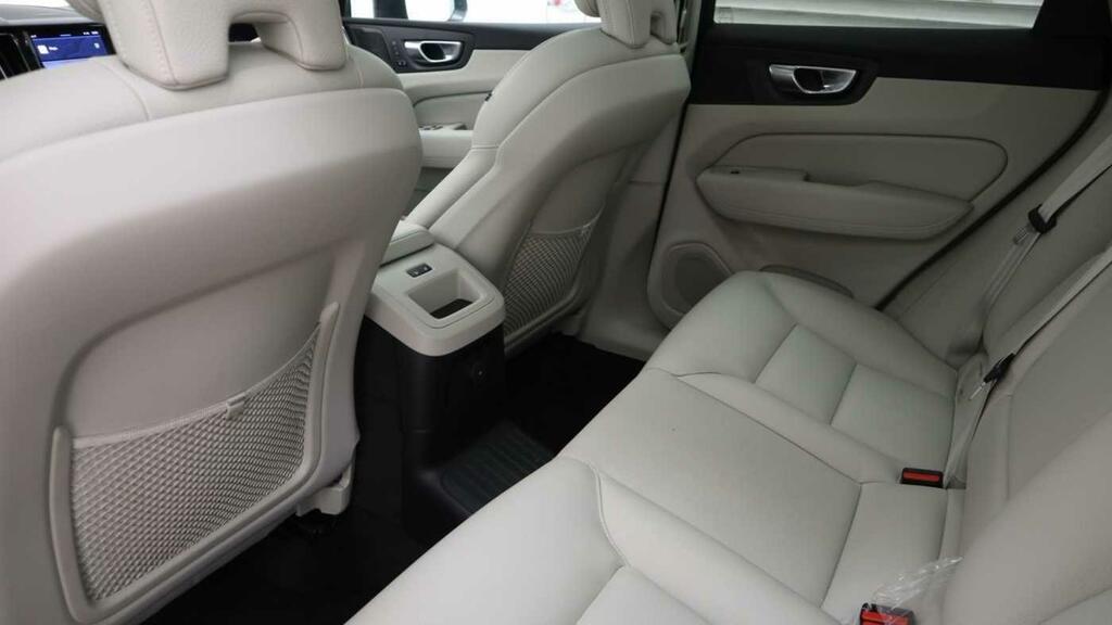 Volvo XC60 T6 350 Awd Plus Dark Phev Panoramic Sunroof Blond Grey #6
