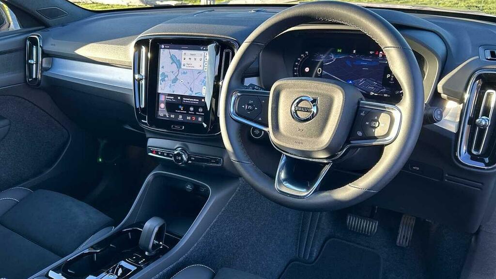 Volvo XC40 B3 Plus Dark Employees Car Low Mileage Climate P GV75SBX Silver #4