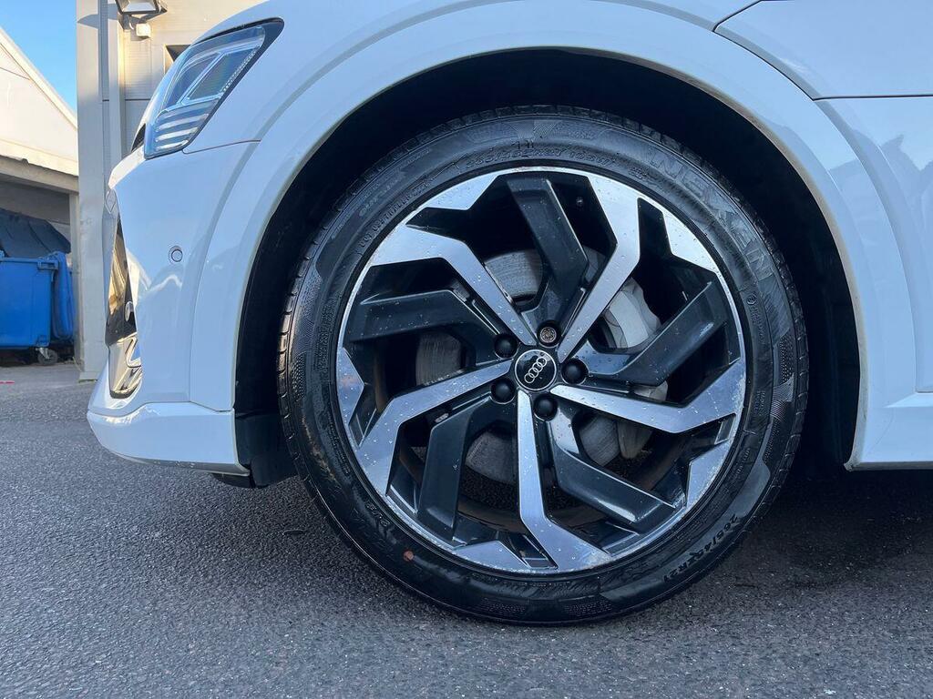 Audi E-tron 55 Black Edition Quattro 95Kwh 11Kw Char White #6