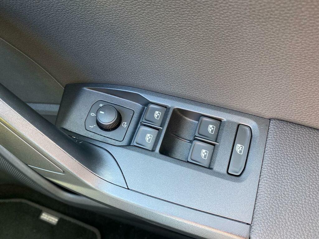 Seat Ibiza 1.0 Tsi 95 Se Technology Grey #33