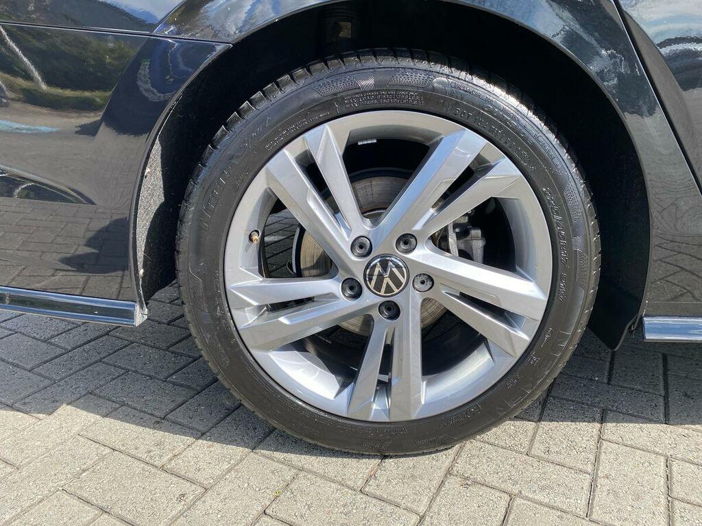 Volkswagen Golf 2.0 Tdi 150 R-line Dsg YJ24WGH Black #5