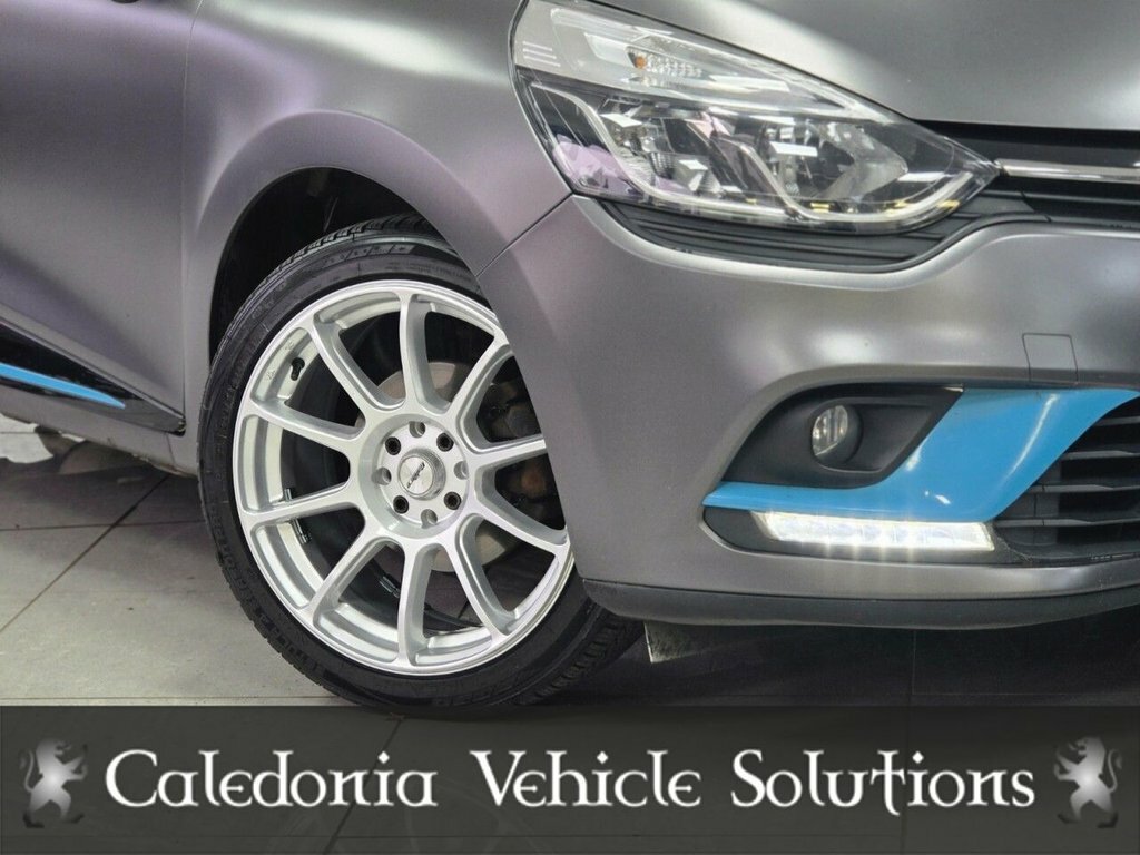 Renault Clio Hatchback HL68CDU Silver #2