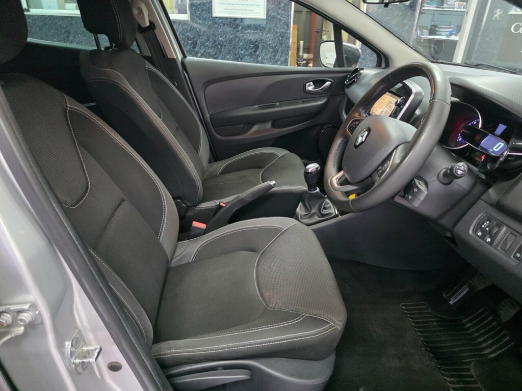 Renault Clio Hatchback HL68CDU Silver #3
