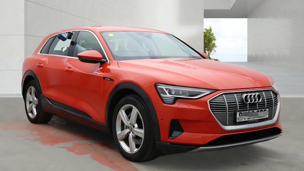 Audi E-tron Suv Red