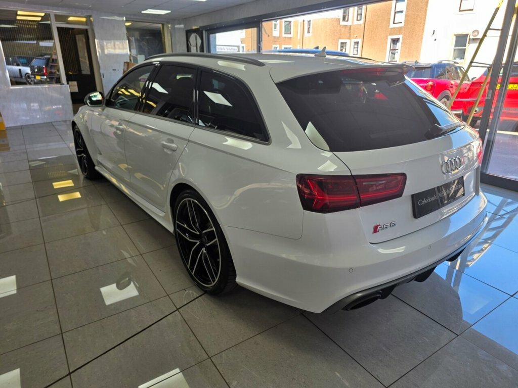 Audi RS6 Avant 4L Null Black #31