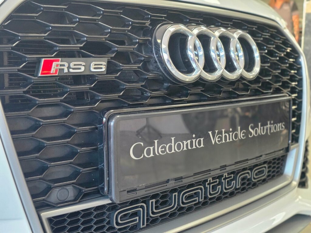 Audi RS6 Avant 4L Null Black #33