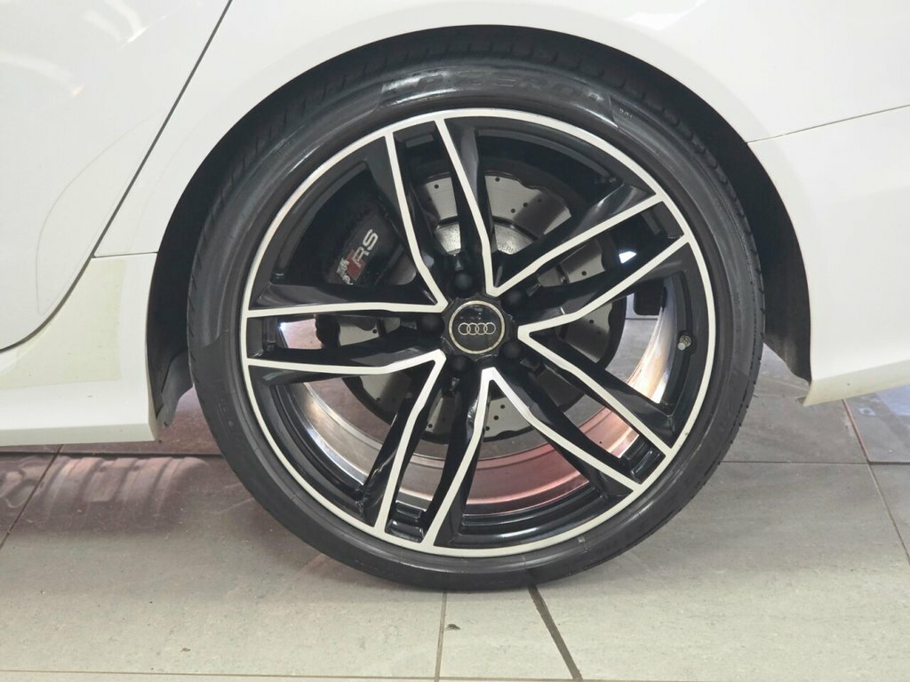Audi RS6 Avant 4L Null Black #19