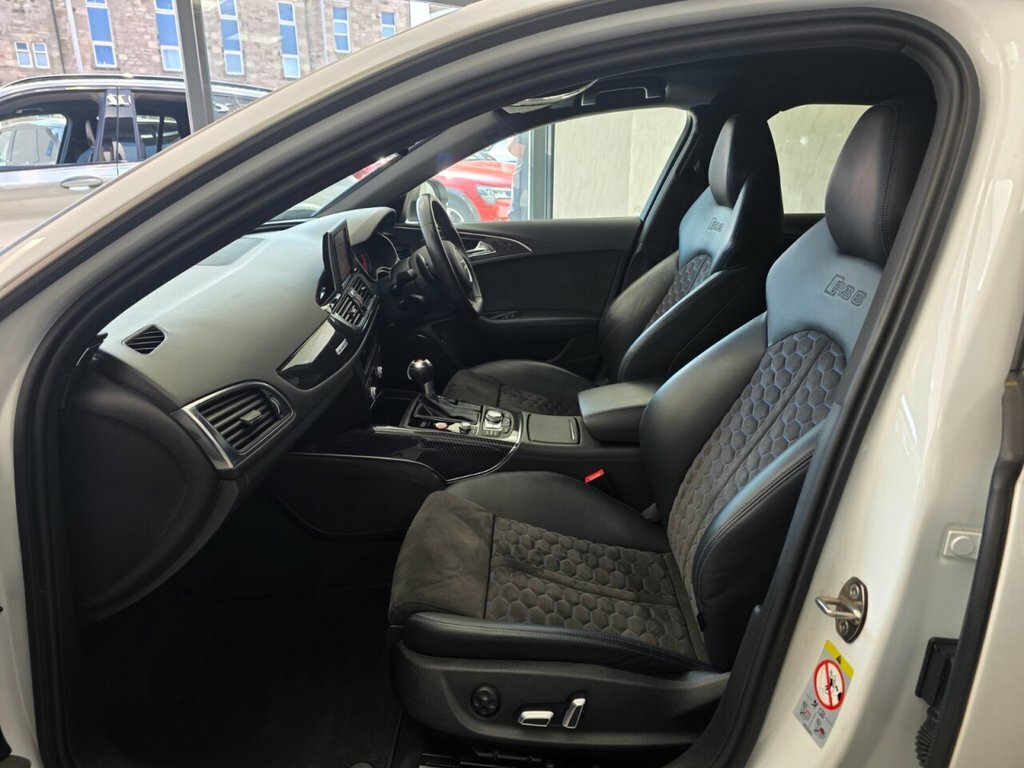 Audi RS6 Avant 4L Null Black #52