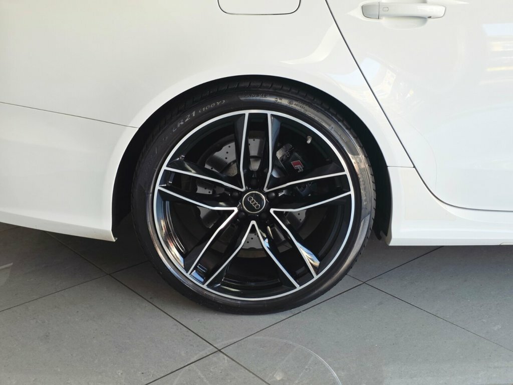 Audi RS6 Avant 4L Null Black #16