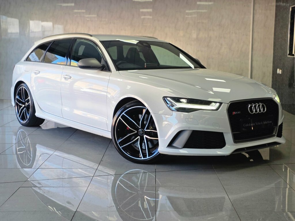 Audi RS6 Avant 4L Performance White