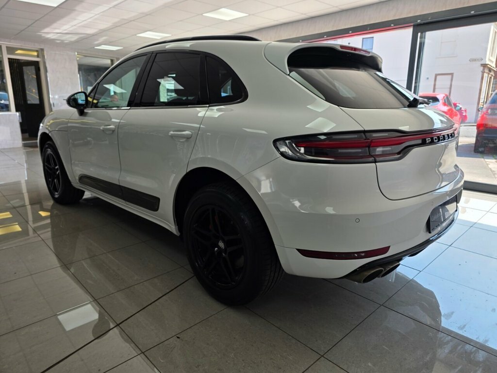 Porsche Macan 3L S White #3