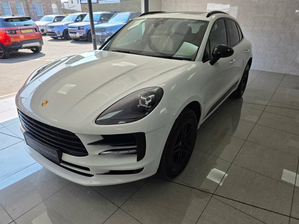 Porsche Macan Gts Pdk White #52