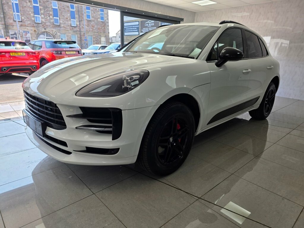 Porsche Macan Gts Pdk White #53