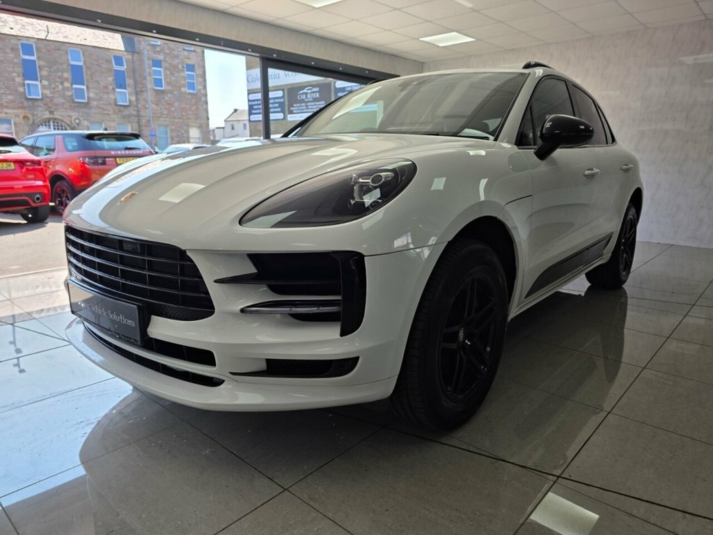 Porsche Macan Gts Pdk White #51