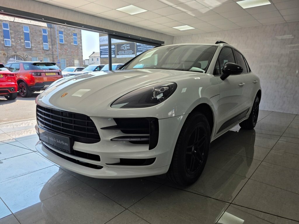 Porsche Macan Gts Pdk White #57