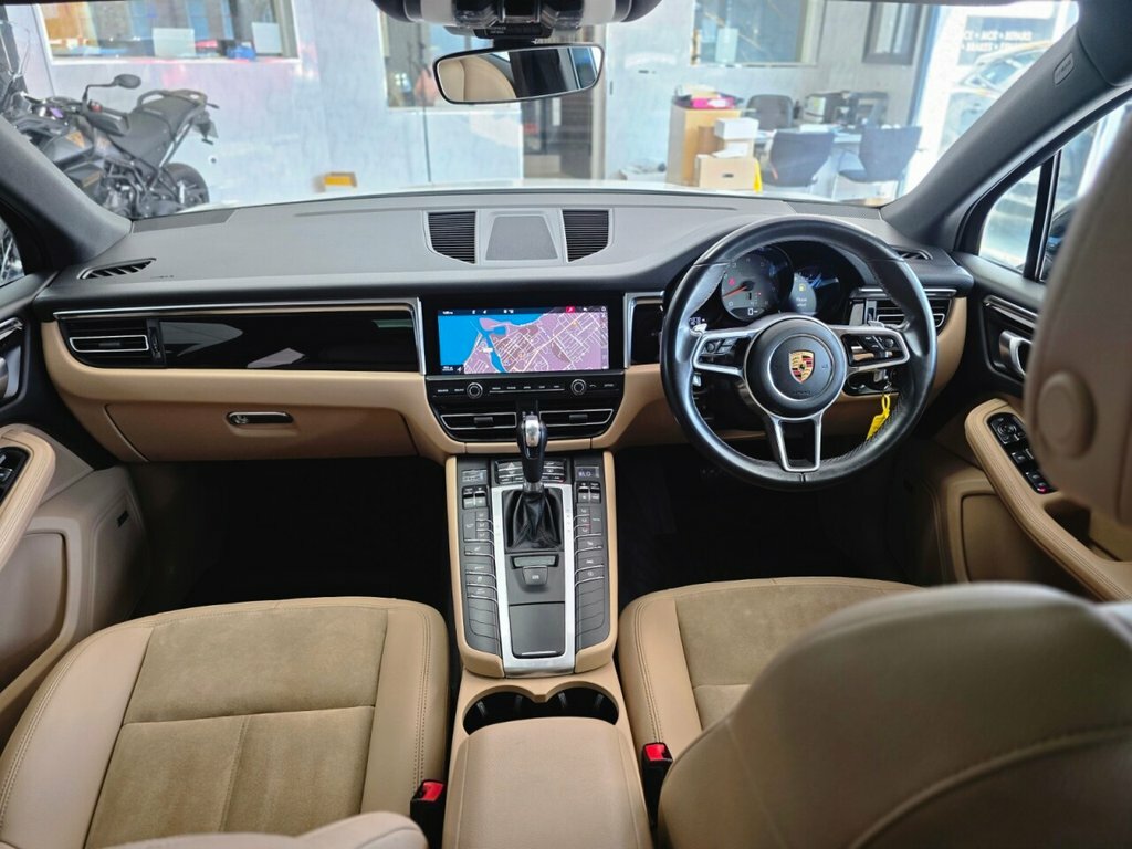 Porsche Macan 3L S White #5
