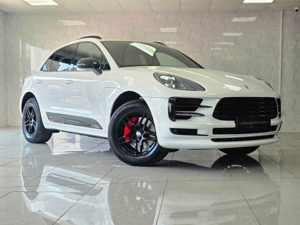 Porsche Macan Gts Pdk White #18